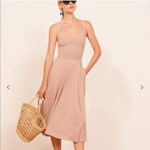 NWT Reformation Rou Dress